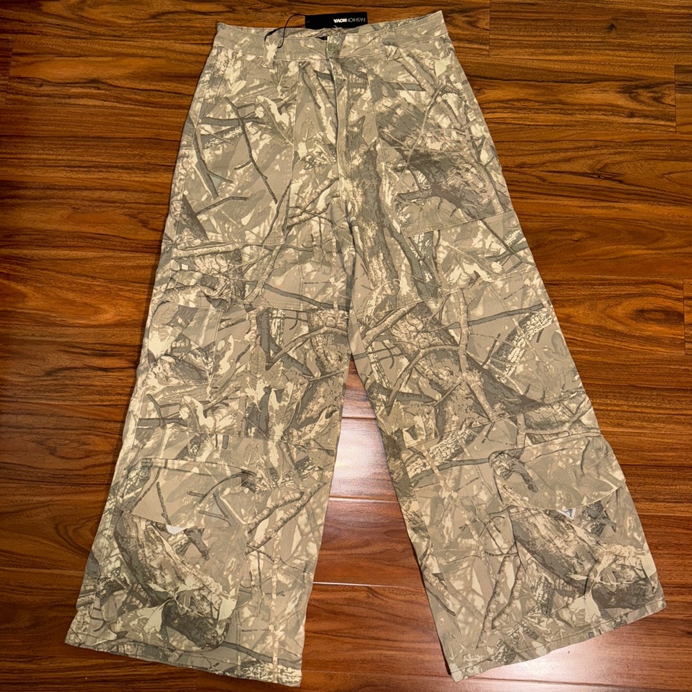 Fashion Nova Women's Stretch Cargo Pants